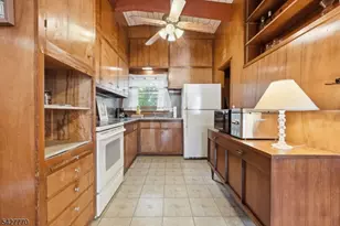 101 Gates Ave, Long Hill Township, NJ 07933 - Photo 11