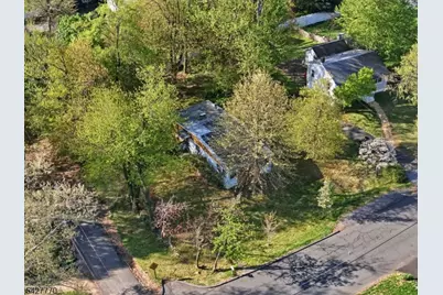101 Gates Ave, Long Hill Township, NJ 07933 - Photo 5