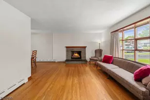 300 Arnold Ave, North Plainfield, NJ 07063 - Photo 5