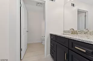 9 N Star Dr, Clinton Township, NJ 08801 - Photo 33