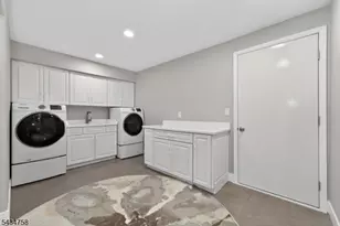 9 N Star Dr, Clinton Township, NJ 08801 - Photo 19