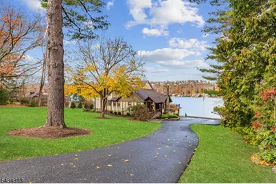 50 Maple Pkwy, Sparta Township, NJ 07871 - Photo 49