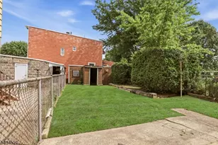 174 Orient St, Bayonne, NJ 07002 - Photo 27