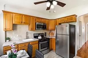 174 Orient St, Bayonne, NJ 07002 - Photo 15