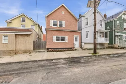 174 Orient St, Bayonne, NJ 07002 - Photo 3