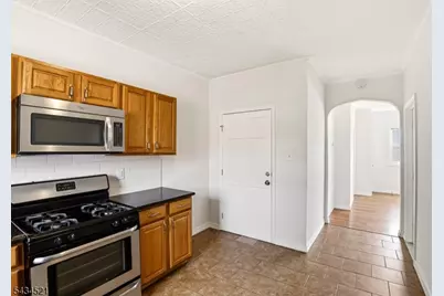 174 Orient St, Bayonne, NJ 07002 - Photo 19