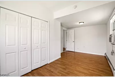 174 Orient St, Bayonne, NJ 07002 - Photo 21