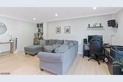 25 Grand Ave #1E, Hackensack, NJ 07601 - Photo 5