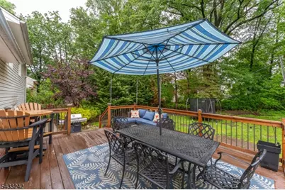 841 Colonial Arms Rd, Union Township, NJ 07083 - Photo 19