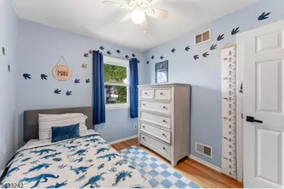 841 Colonial Arms Rd, Union Township, NJ 07083 - Photo 15