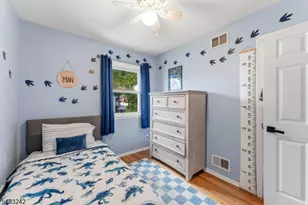 841 Colonial Arms Rd, Union Township, NJ 07083 - Photo 15