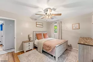 841 Colonial Arms Rd, Union Township, NJ 07083 - Photo 9