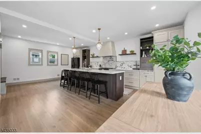 187 Hillside Ave, Nutley, NJ 07110 - Photo 11