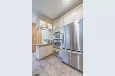 366 Gregory Ave, West Orange Township, NJ 07052 - Photo 17