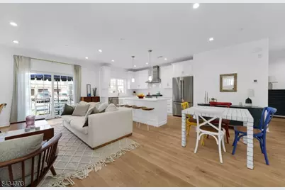 17 Dirlam Dr, Florham Park, NJ 07932 - Photo 3