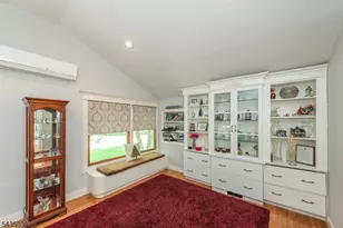 111 McKinley Ave, East Hanover Township, NJ 07936 - Photo 37