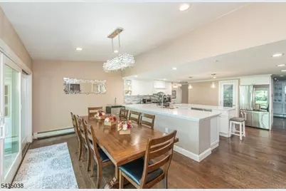 111 McKinley Ave, East Hanover Township, NJ 07936 - Photo 7