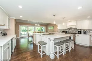 111 McKinley Ave, East Hanover Township, NJ 07936 - Photo 5