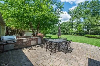 111 McKinley Ave, East Hanover Township, NJ 07936 - Photo 41