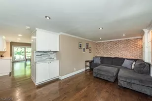 111 McKinley Ave, East Hanover Township, NJ 07936 - Photo 13