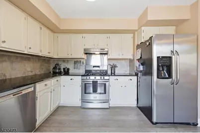 91 Nottingham Sq, Washington Township, NJ 07853 - Photo 13