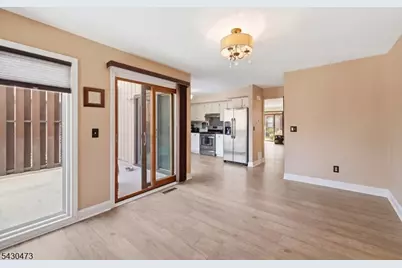 91 Nottingham Sq, Washington Township, NJ 07853 - Photo 11