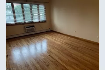 108 W Stimpson Ave, Linden, NJ 07036 - Photo 7