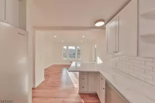 90 Chestnut St, Morristown, NJ 07960 - Photo 15