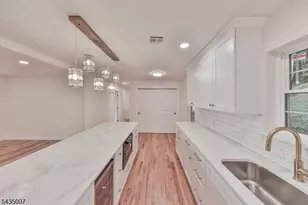90 Chestnut St, Morristown, NJ 07960 - Photo 29