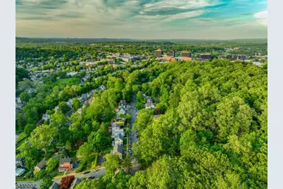 90 Chestnut St, Morristown, NJ 07960 - Photo 9