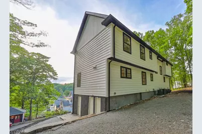 90 Chestnut St, Morristown, NJ 07960 - Photo 45