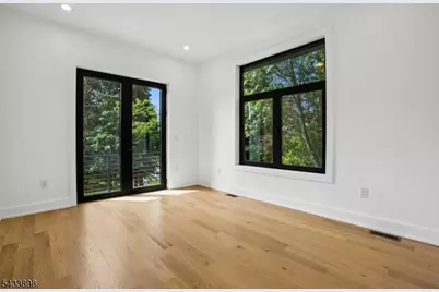 8 Fordham Rd, Livingston, NJ 07039 - Photo 27