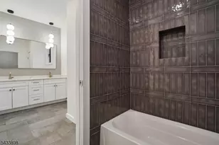 8 Fordham Rd, Livingston, NJ 07039 - Photo 35