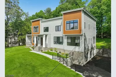 8 Fordham Rd, Livingston, NJ 07039 - Photo 3