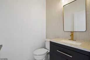 8 Fordham Rd, Livingston, NJ 07039 - Photo 27