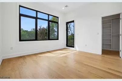 8 Fordham Rd, Livingston, NJ 07039 - Photo 35