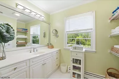 15 Mile Dr, Chester, NJ 07930 - Photo 17