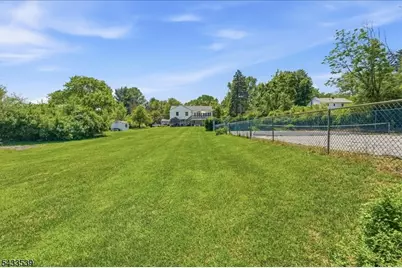 15 Mile Dr, Chester, NJ 07930 - Photo 39
