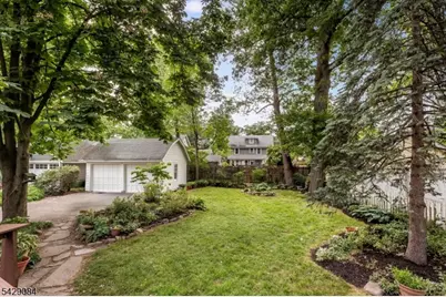 15 Bowdoin St, Maplewood, NJ 07040 - Photo 39