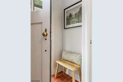 15 Bowdoin St, Maplewood, NJ 07040 - Photo 3