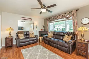 12 Brearly Crescent, Mount Olive, NJ 07836 - Photo 3