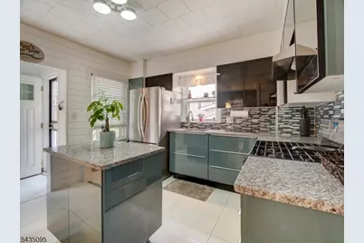 1507 Hiawatha Ave, Hillside, NJ 07205 - Photo 11