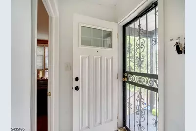 1507 Hiawatha Ave, Hillside, NJ 07205 - Photo 3