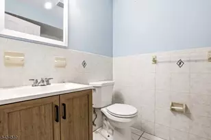 63 Chadwick Ave, Newark, NJ 07108 - Photo 15