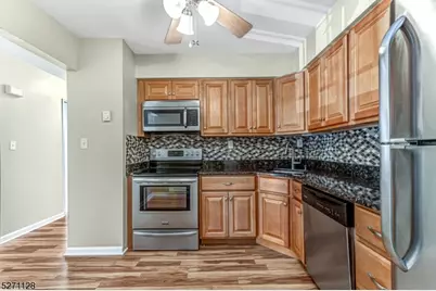 798 Eves Dr #2R, Hillsborough Township, NJ 08844 - Photo 15