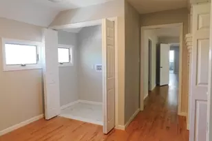4 Spring Hill Rd, Franklin Township, NJ 08801 - Photo 29