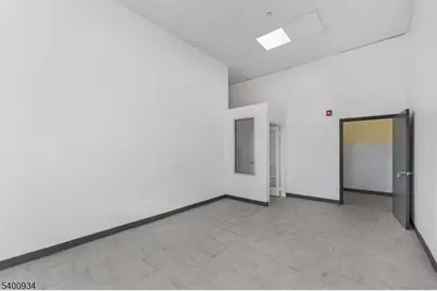 43 Merchant St, Newark, NJ 07105 - Photo 3