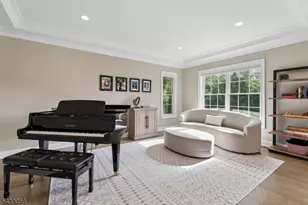 27 Wardle Ave, Berkeley Heights Township, NJ 07922 - Photo 9