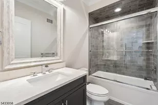27 Wardle Ave, Berkeley Heights Township, NJ 07922 - Photo 25