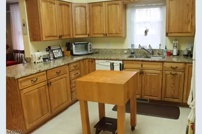 59 Molly Stark Dr, Morris Township, NJ 07960 - Photo 3